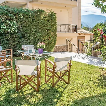 Stunning In With 4 Bedrooms And Wifi Сasa de vacaciones *